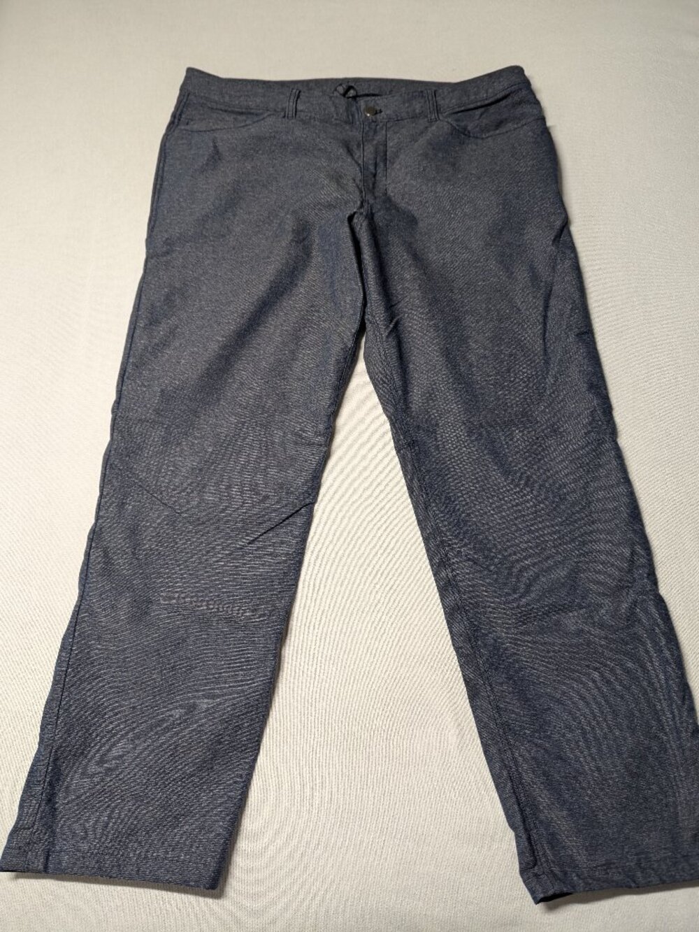 Lululemon ABC Pant Classic - Size 38